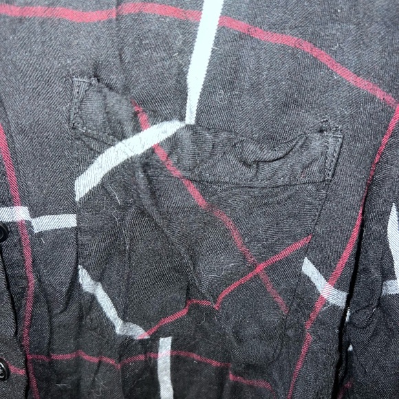 Chico's Women’s Fall Black and White Plaid Shirt Size 2 - Picture 4 of 5